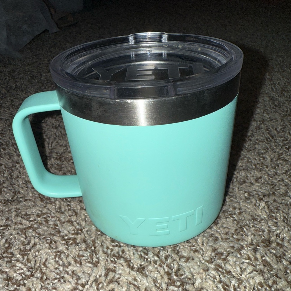 YETI Aqua Mug with Lid